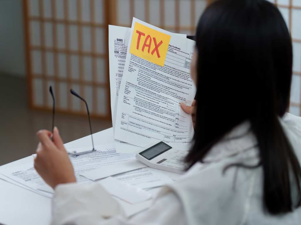 How to choose a trustworthy tax professional in Florida in the USA