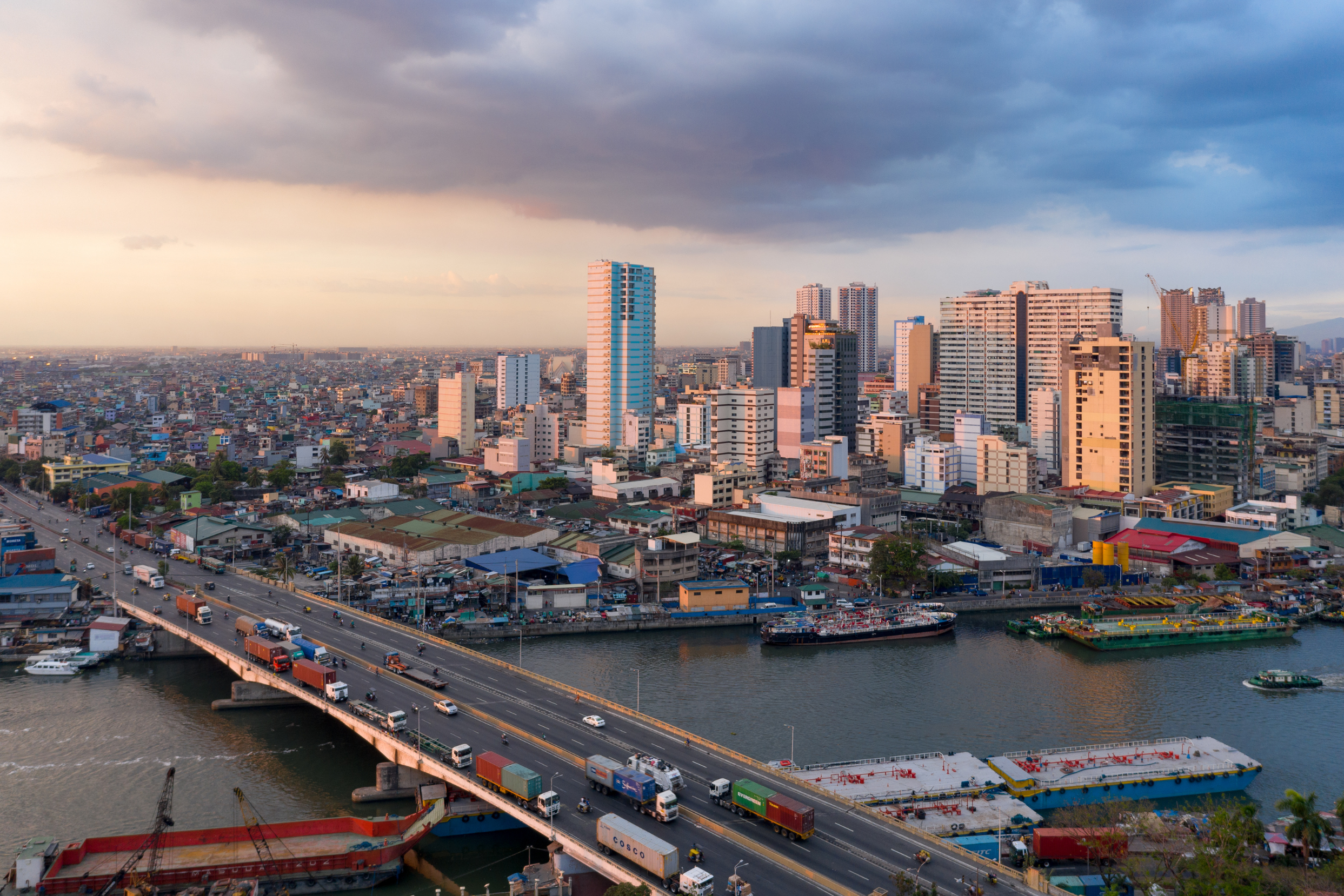 Manila where to live as an expat on SSRV in the Philippines